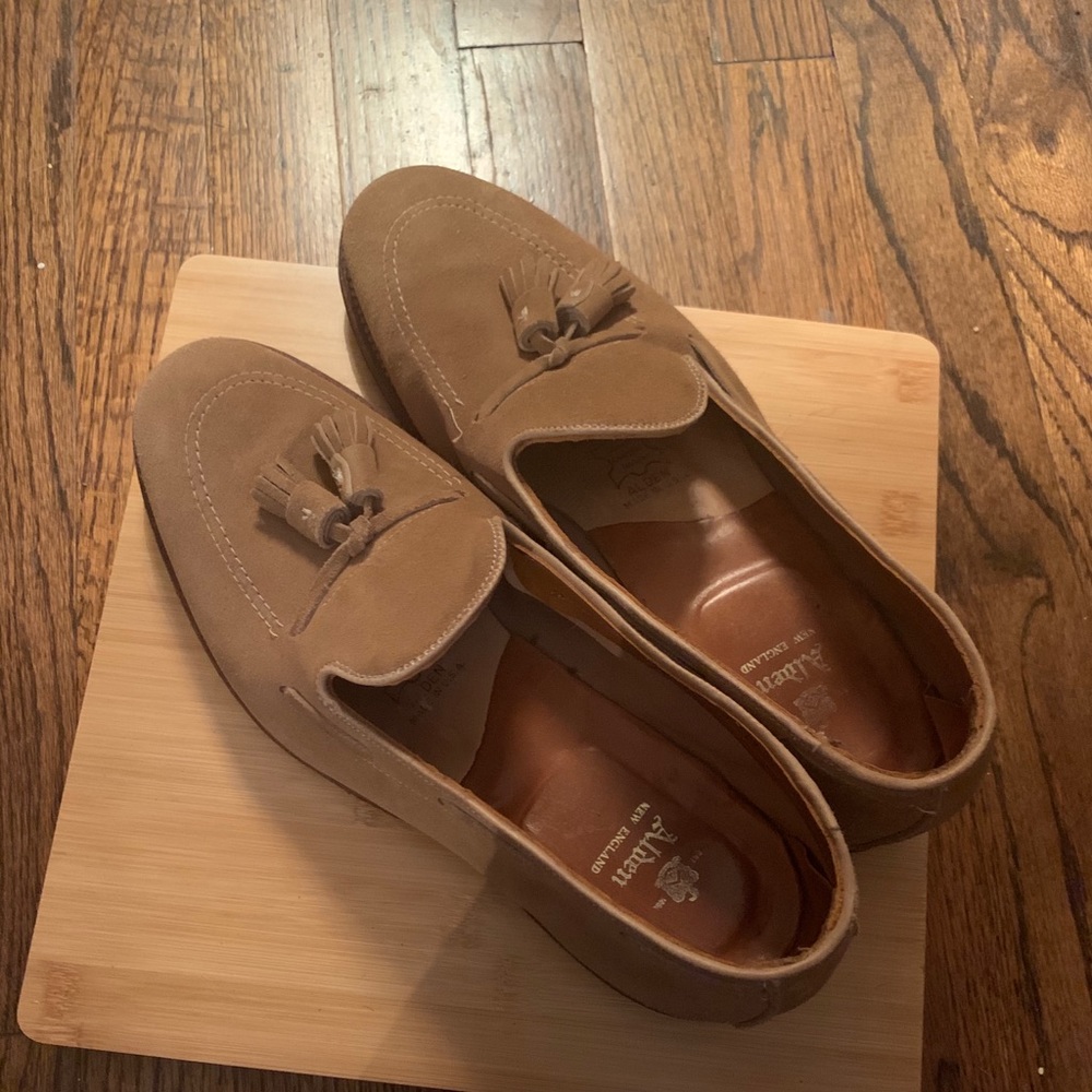 Men’s classic Alden suede loafers.  Size 10.